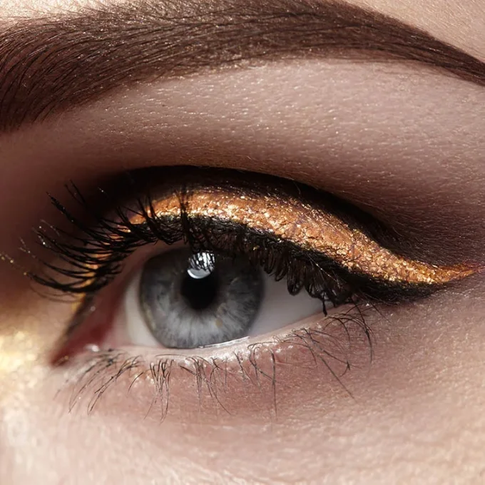 BtoB - Eye Liner Coloré Pina - 4,5ml - 3 teintes-Ingrid Cosmetics - 18 pcs+3 testers+Display
