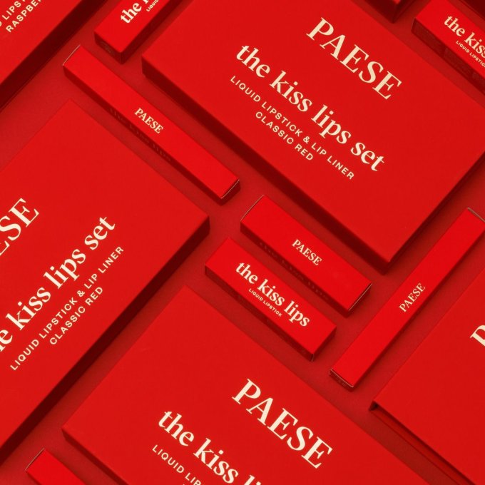 Coffret "The Kiss Lips"  - Rouge à lèvres et crayon assortis - 06 Classic Red - Paese