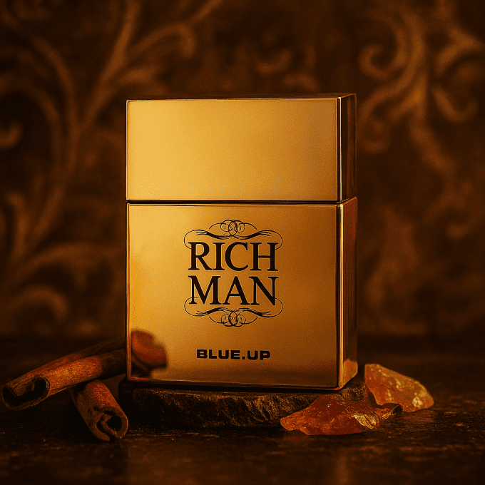Blue-Up Rich Man Square – Eau de parfum homme | Boisé épicé sensuel
