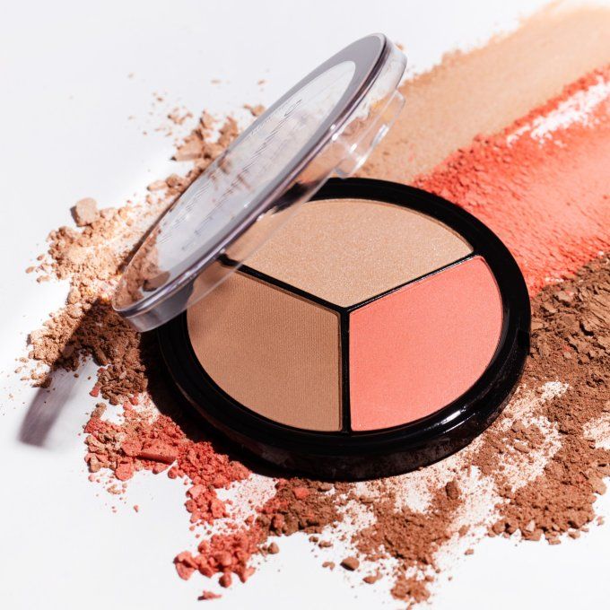 Soft Glam Nude – Kit maquillage nude complet (5 produits)