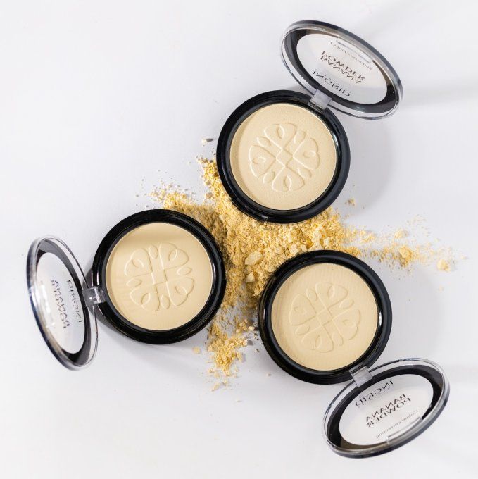 Poudre Compacte Banana Powder - 10g - Ingrid Cosmetics