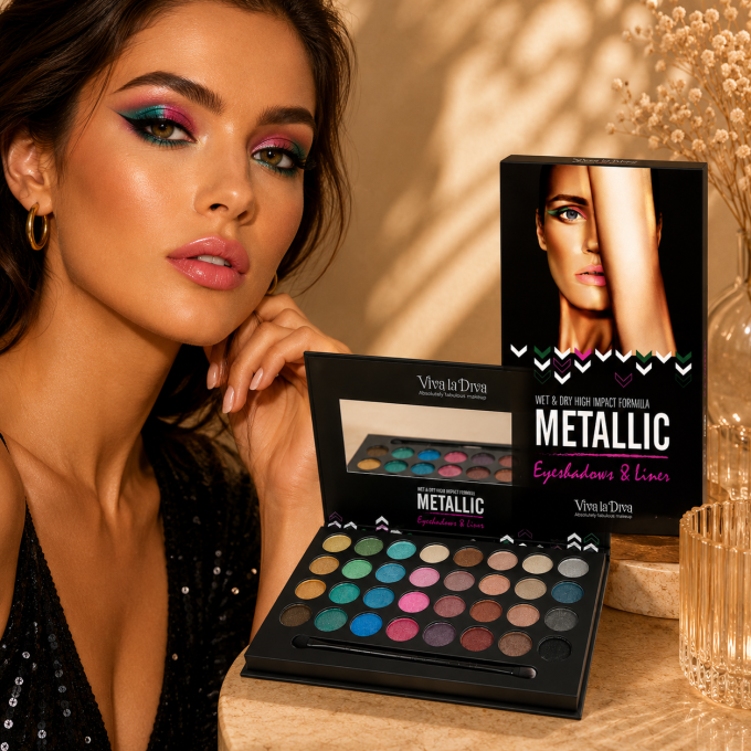 Palette d'ombres à paupières vegan Metallic VIVA LA DIVA - 24 couleurs