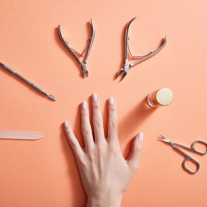 Vernis à ongles COLOR & CARE 4-en-1 – 5,5 ml – Teinte 15 Brown Sugar – PAESE