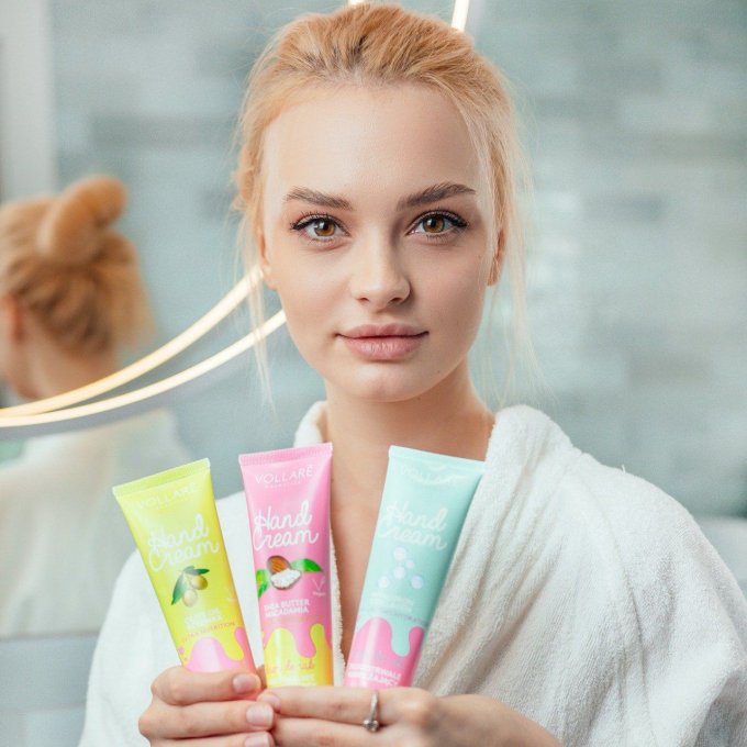 Crème hydratante et adoucissante pour les mains et les ongles Vollaré Cosmetics - 100 ml