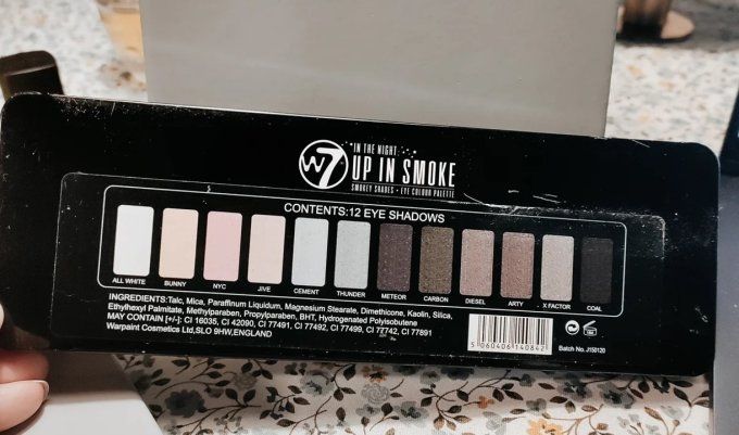 Palette de maquillage 12 couleurs Up in the Smoke - W7