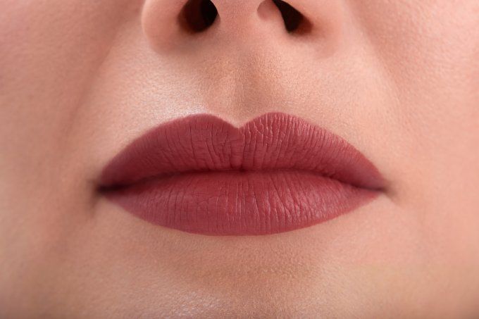 Coffret "The Kiss Lips"  - Rouge à lèvres et crayon assortis - 04 Rusty Red - Paese