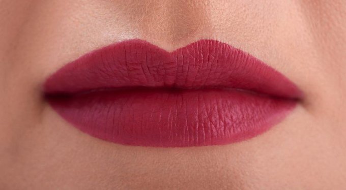 Crayon à lèvres crémeux "The Kiss Lips" - 0,3 g - Paese